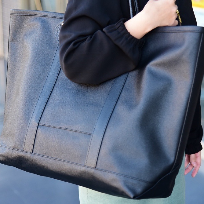 【1000個限定品】マリオットグランドホテルの限定ゴルフバッグ 1000個限定品】マリオットグランドホテルの限定ゴルフバッグ