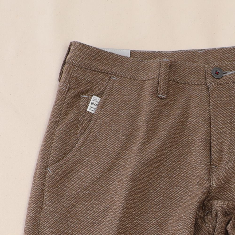 Amazon | [ピン アパレル] メンズ テーパードパンツ (全方向