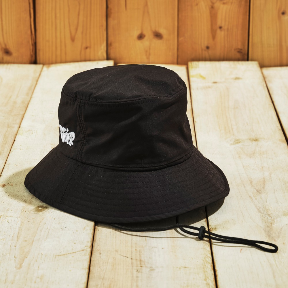 YORF＞ストラップ付きポケッタブルハット【折りたたんで収納できる定番