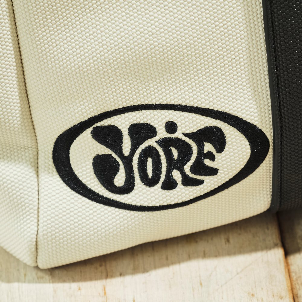 刺繍ロゴブラックトートバッグ　ノベルティ YORF＞ロゴ刺繍ビッグトートバッグ【存在感のあるグラフィック刺繍が