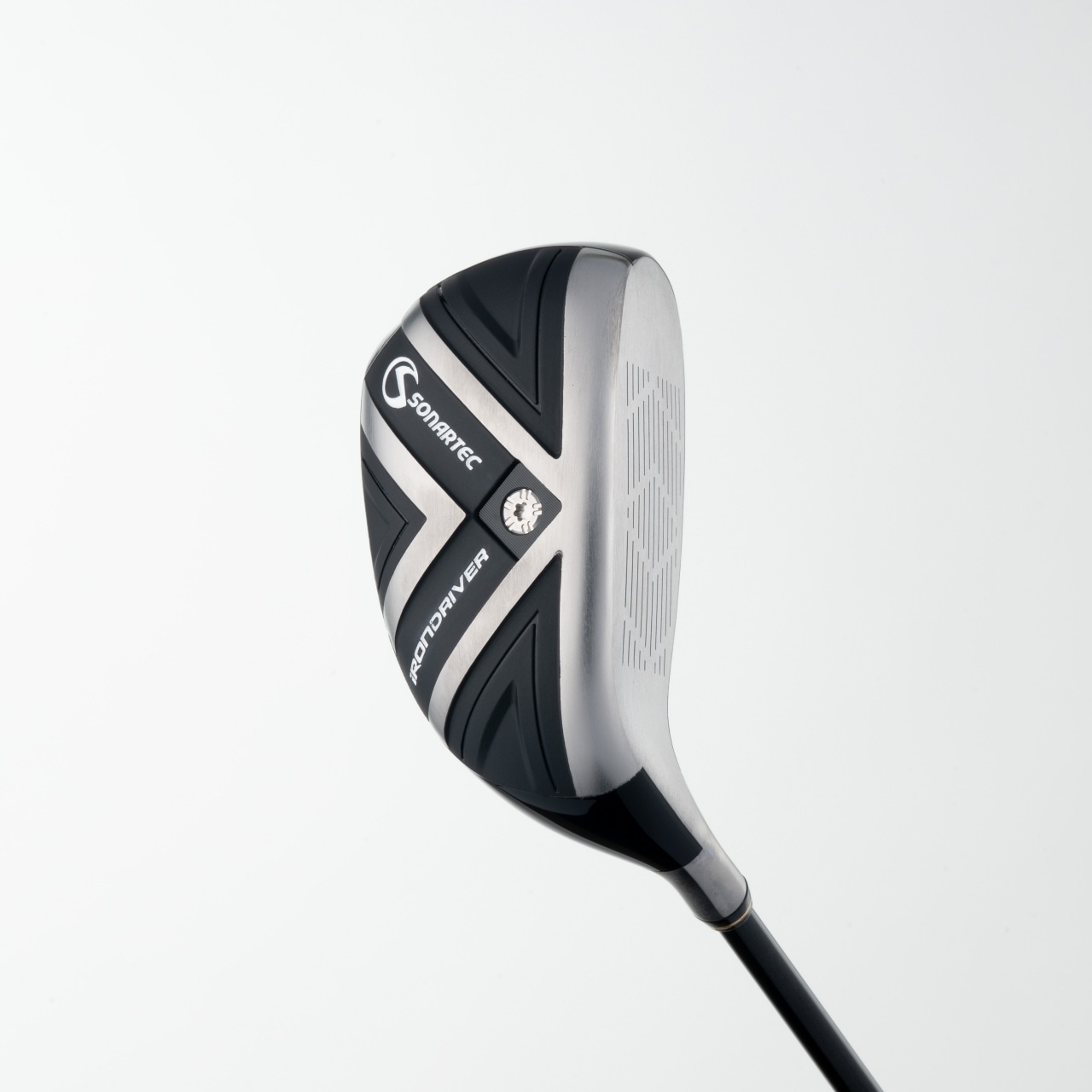 ドライバーが苦手」と悩むゴルファーに朗報！「アイアンドライバー」