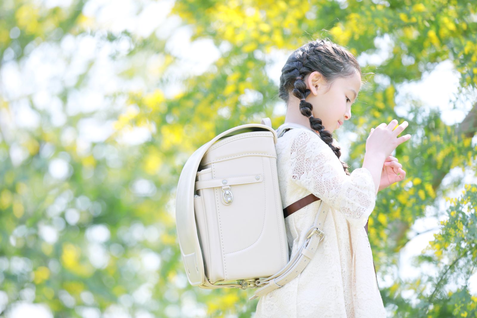 グランディール　ベージュ