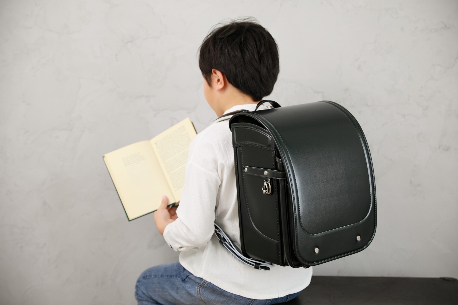 グランディール　ブラック