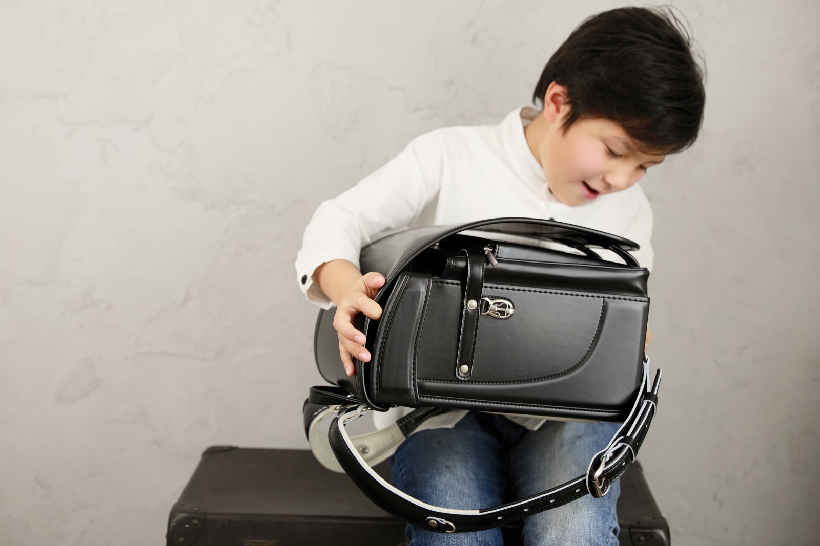 グランディール　ブラック