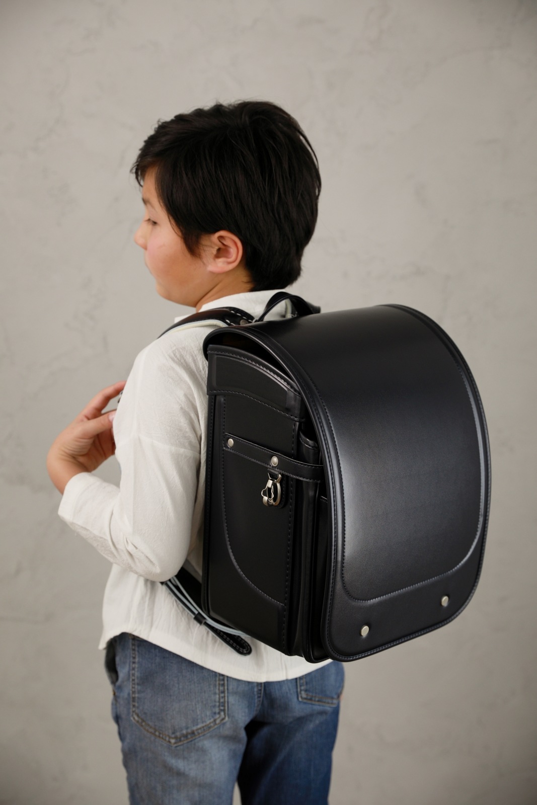 グランディール　ブラック