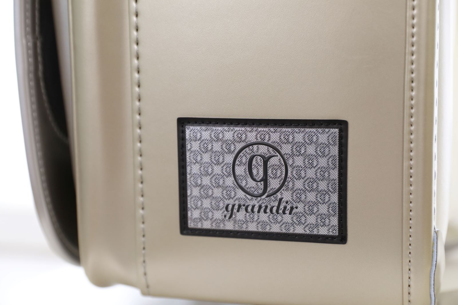 グランディールエグゼクティブ　ゴールドｘシルバー