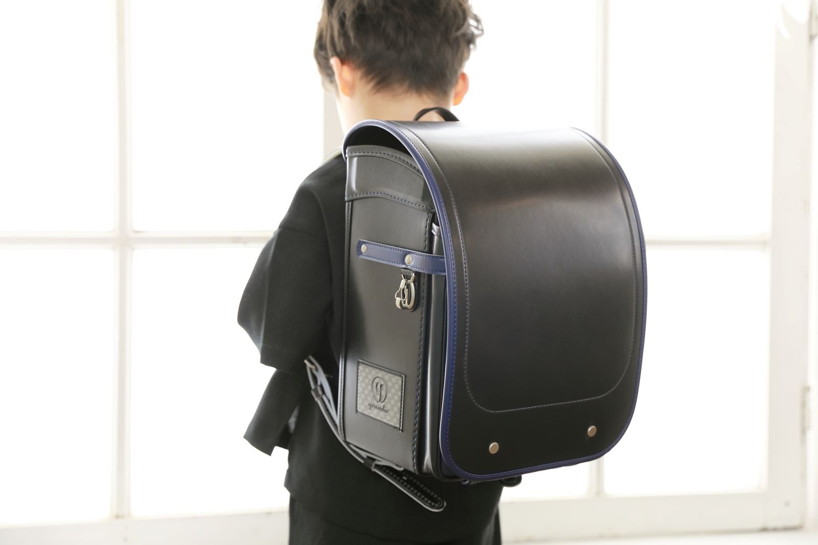 グランディールエグゼクティブ ブラックxマリンブルー