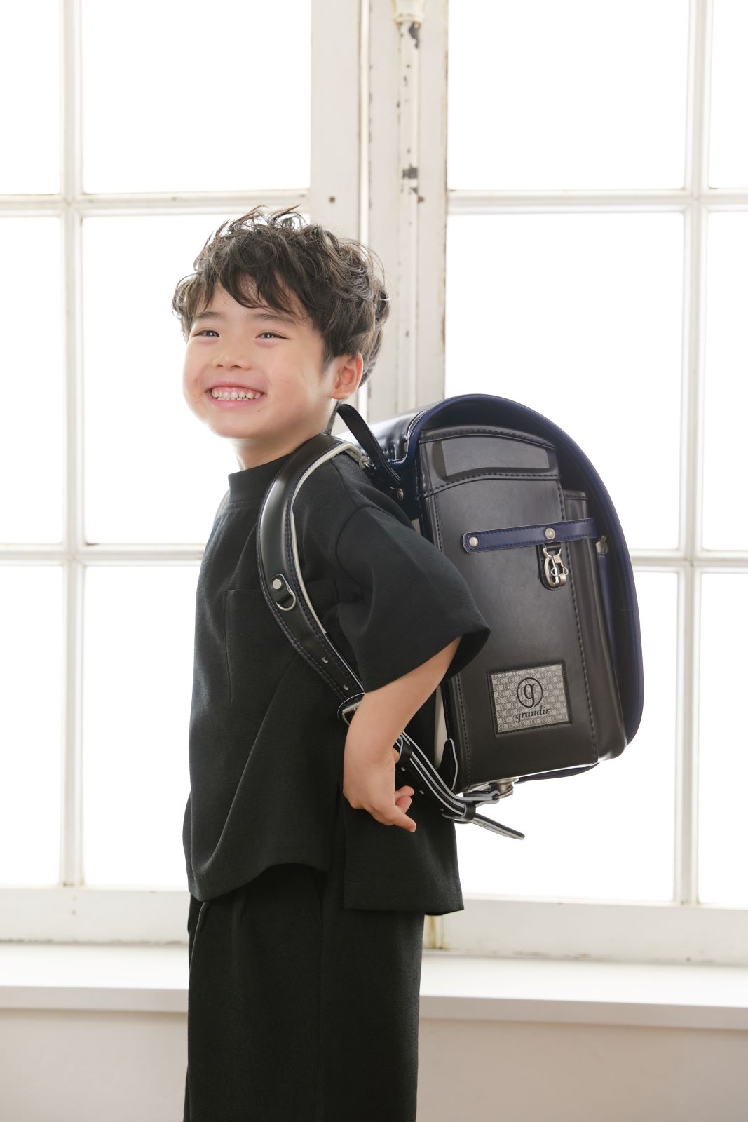 グランディールエグゼクティブ ブラックxマリンブルー