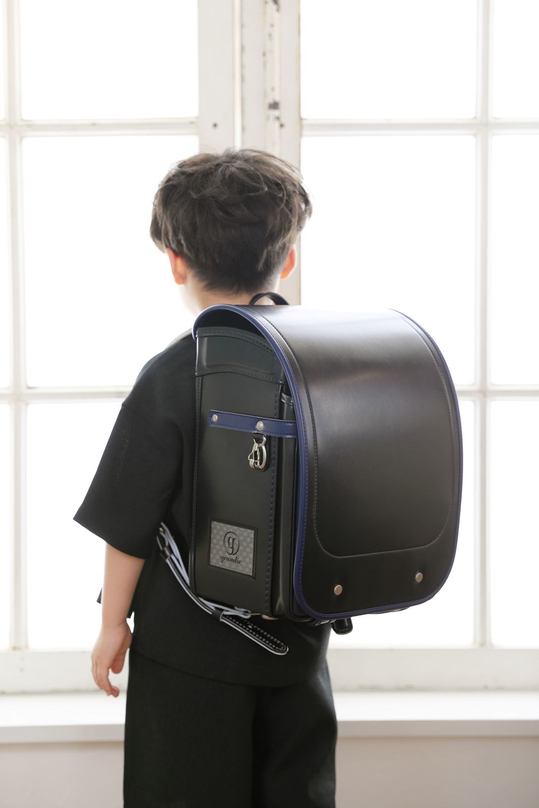 グランディールエグゼクティブ ブラックxマリンブルー