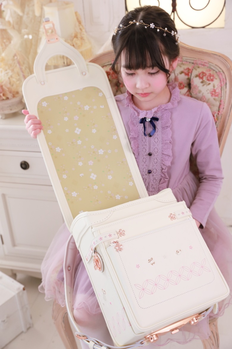 SAKURA final generation 純白