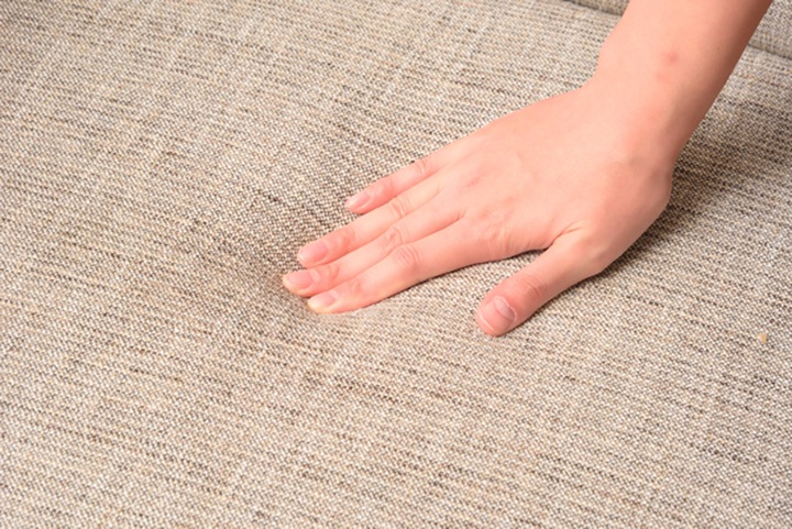 東谷 リズ 肘掛け付きチェア【メーカー直送】