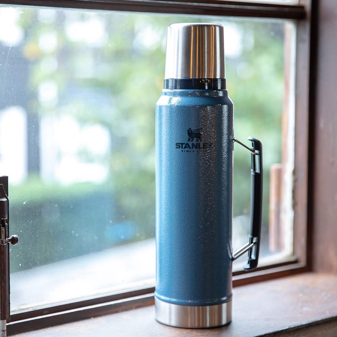 スタンレー クラシック真空ボトル 1L 保温 保冷 国内正規品 | 販売
