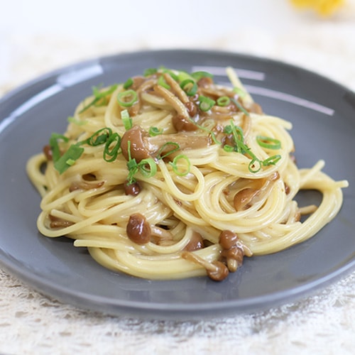 QBB Pシュレッド のびーるタイプ 150g 六甲バター プラントベースチーズ（植物性食品）