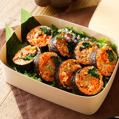 【新商品】Greenデリ ヴィーガン キンパ《ビビンバ》1本（8切）