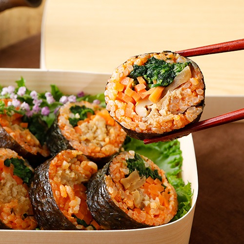 【新商品】Greenデリ ヴィーガン キンパ《ビビンバ》1本（8切）