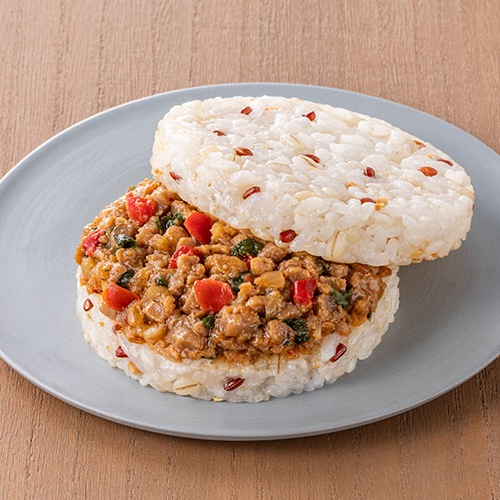 【新商品】雑穀ライスバーガー ガパオライス味 135g（1個） テーブルマーク BEYOND FREE ビヨンドフリー 動物性原材料不使用