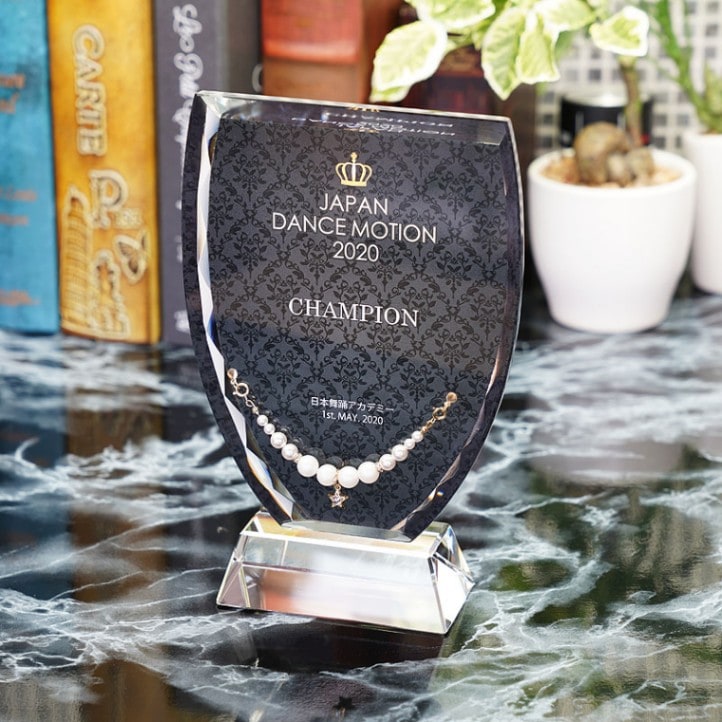 ジュエリー付クリスタル盾DPJ-1