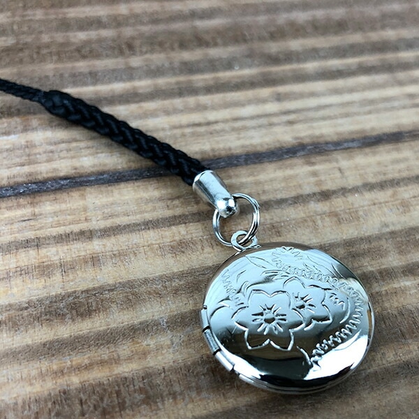 【在庫処分】スタジオジブリ★となりのトトロ★伝統印伝シリーズ★(2)ファスナー小銭入(紺) 伝統印伝シリーズ となりのトトロ 印鑑入 朱肉付 赤 がま口