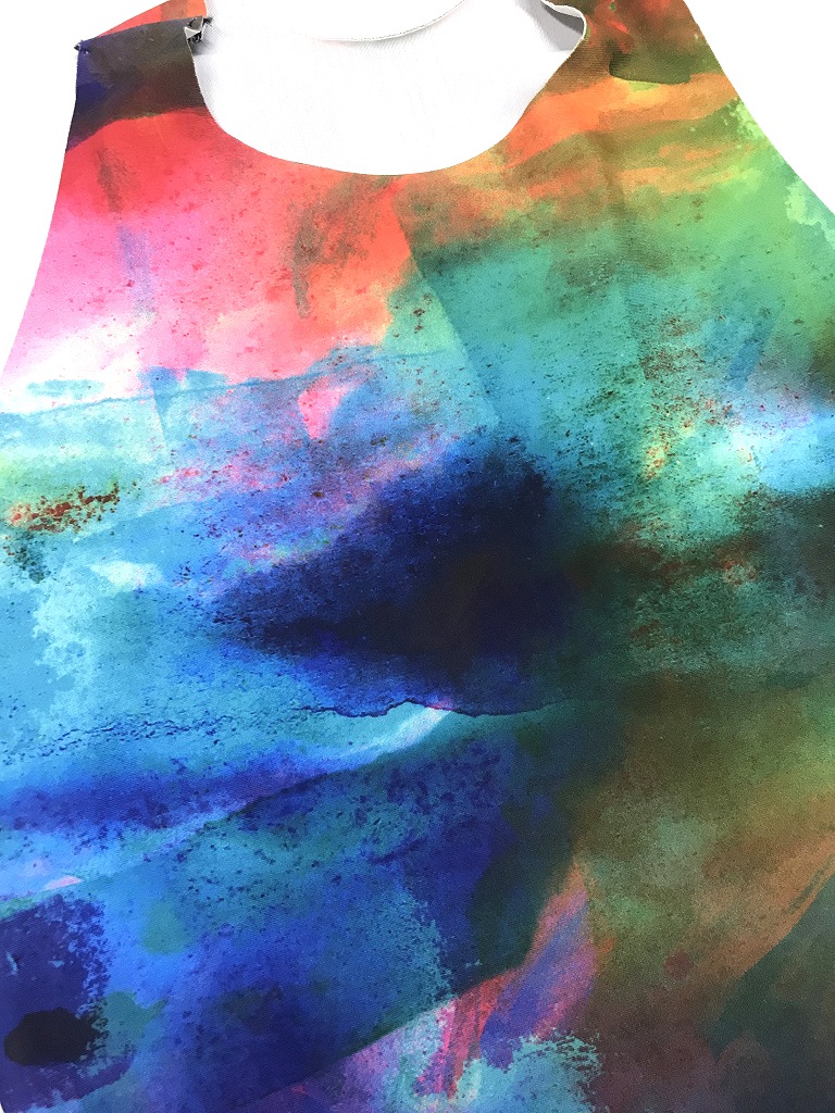 PIKAI WAVES SINGLE LAYER TOP