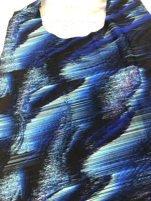 PIKAI WAVES SINGLE LAYER TOP