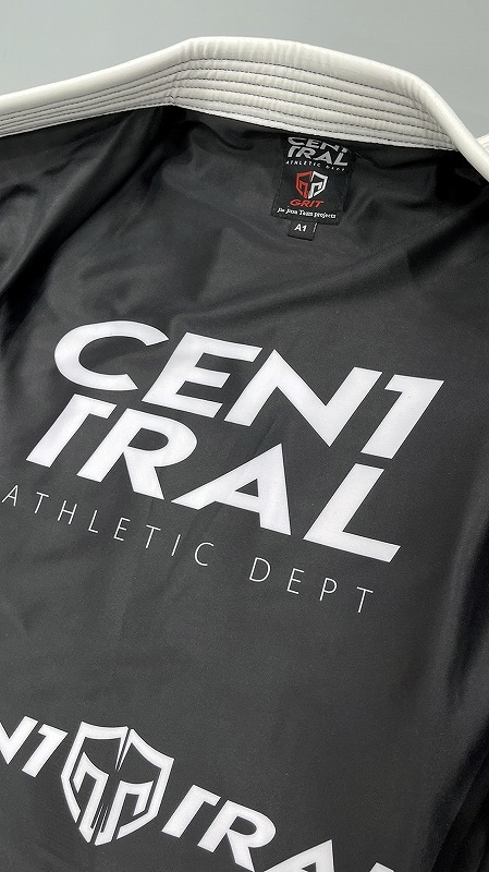 central��GRIT��LUTADOR JIU-JITSU GI 2212 SPECIAL MODEL WH �֥饸�ꥢ����� ���Ѱ�