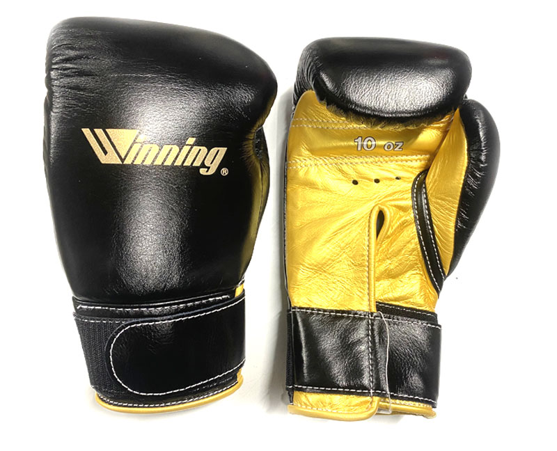 WINNING PROFESSIONAL TYPE BOXING GLOVES SPECIAL LOGO BK/GD