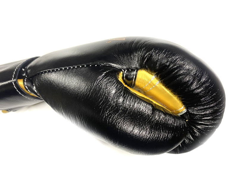 WINNING PROFESSIONAL TYPE BOXING GLOVES SPECIAL LOGO BK/GD 320USD 48469JPY