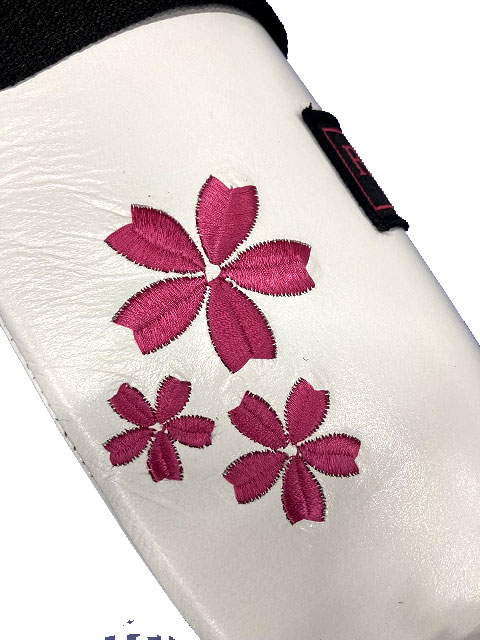 FLOWER SHIN GUARD WHITE 2205 SAKURA EMBROIDERY��LEATHER��