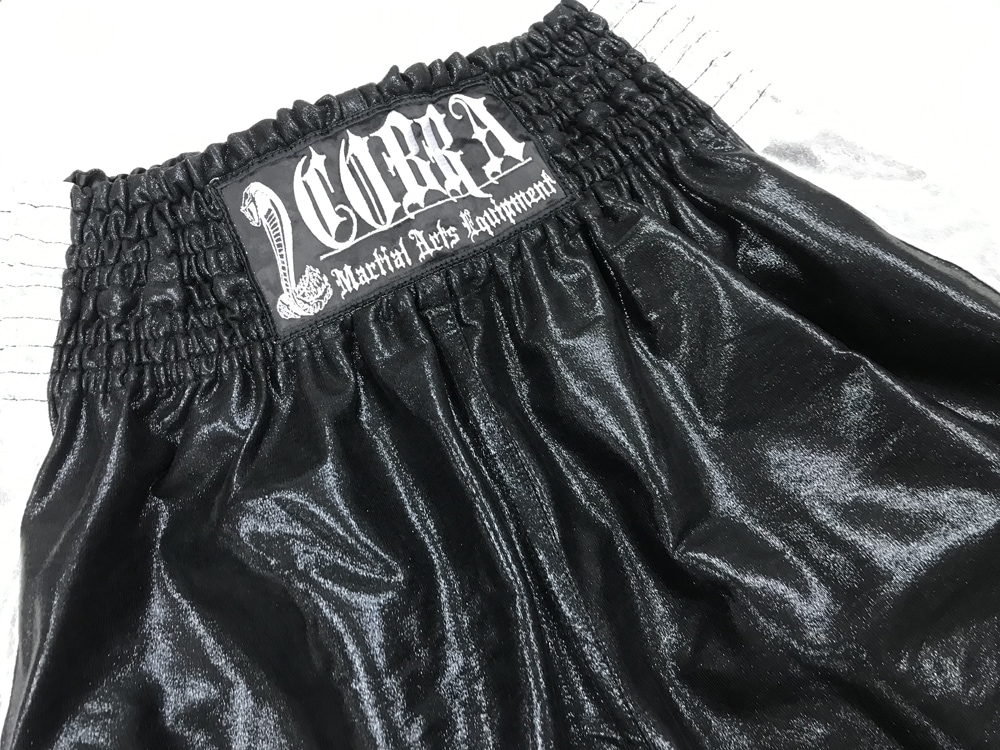 COBRA BOXING LONG SHORTS 2011 BLACK/SILVER LINE