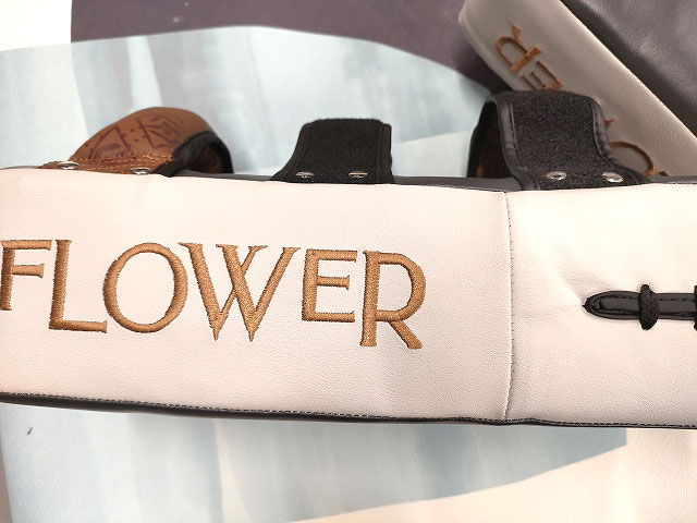 FLOWERGRIT 2205 KICK MITTS MONOGRAM/BK/LIGHT BROWN  1