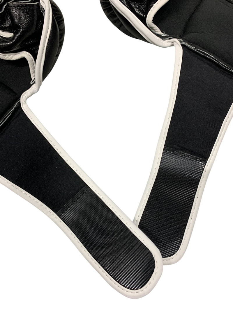 GRIT SOFT CUSHION SAFETY MMA GLOVE 2410 TOKYO JAPAN MODEL �����ץ�ե��󥬡��������� MMA��������