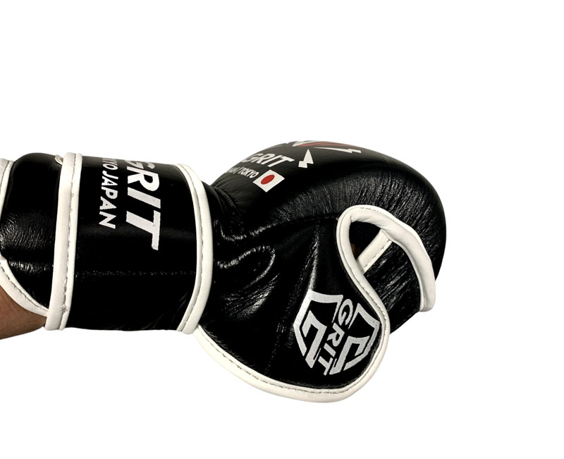 GRIT SOFT CUSHION SAFETY MMA GLOVE 2410 TOKYO JAPAN MODEL �����ץ�ե��󥬡��������� MMA��������