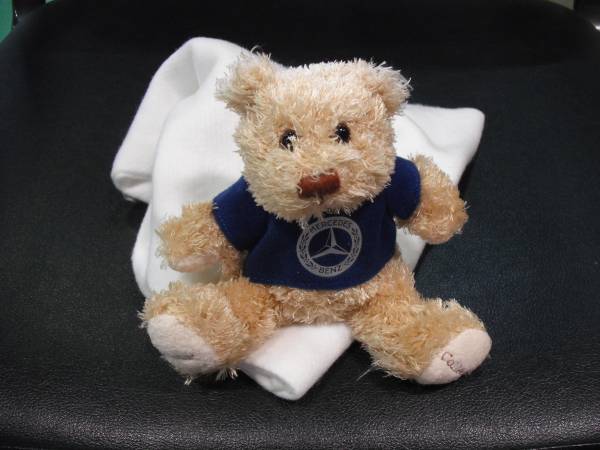 純正品】 Mercedes-Benz TEDDYBAER BLUE SWEATER メルセデス ベンツ