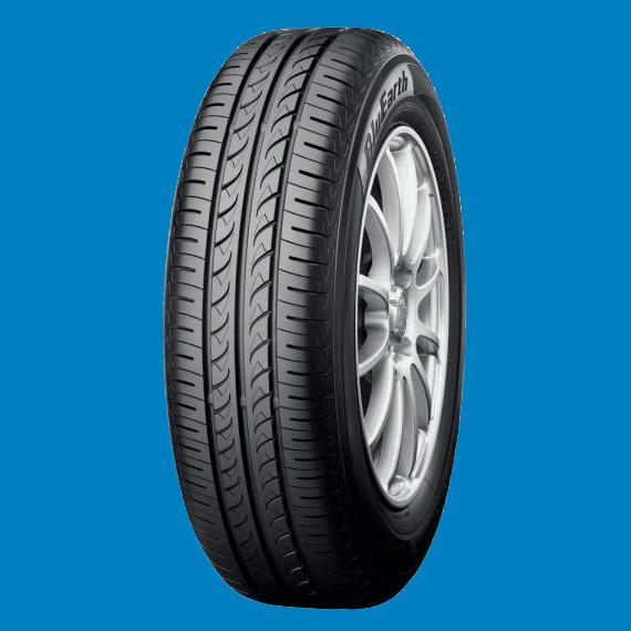 新車剥がし ヨコハマ 195/60R17 24年製 夏タイヤ 【シャ-66 ①