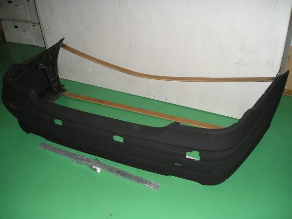 �߸˽�ʬ�������BRABUS�ۥ֥�Х����ꥢ�Х�ѡ����ݥ��顼�å�륻�ǥ��٥�� E���饹���������Mercedes-Benz W211�ۡ�211-430-00��