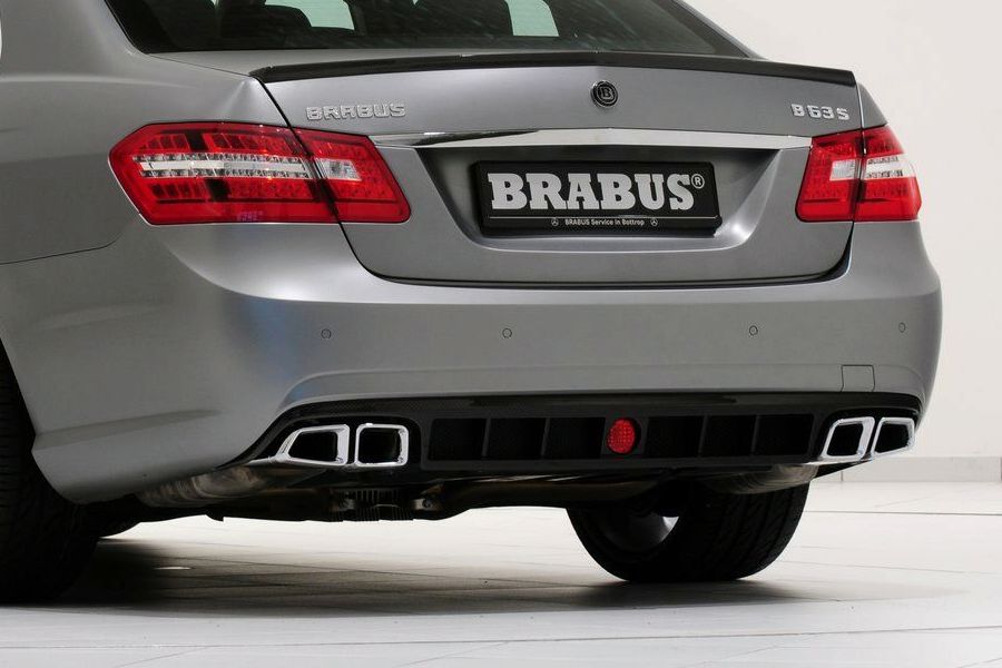 着後レビューで W212 E63用 カーボンリアウィング ienomat.com.br