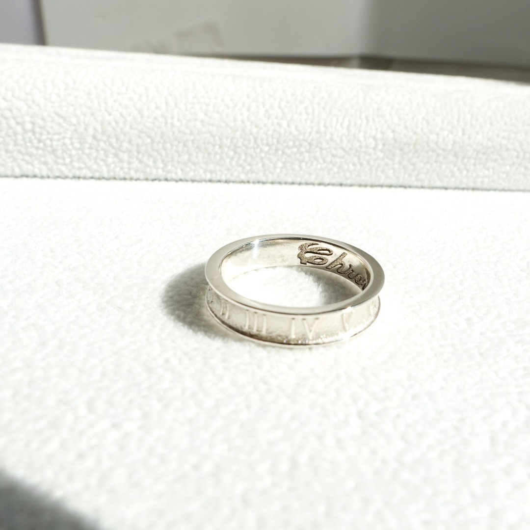 ローマ数字リング　4㎜幅