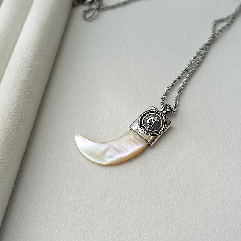 受注製作　夜光貝のベアクロー　【raven】