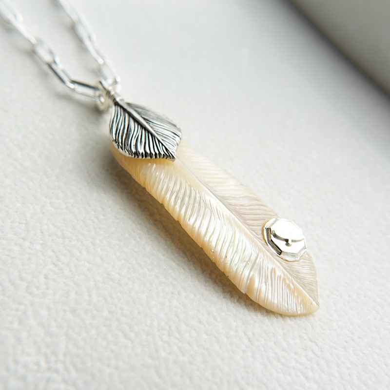 受注制作　夜光貝のハートフェザーネックレス　大　【Amazing Heart】