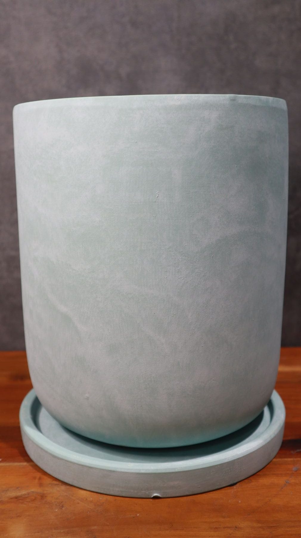 アイル ミドル グレー 20cm