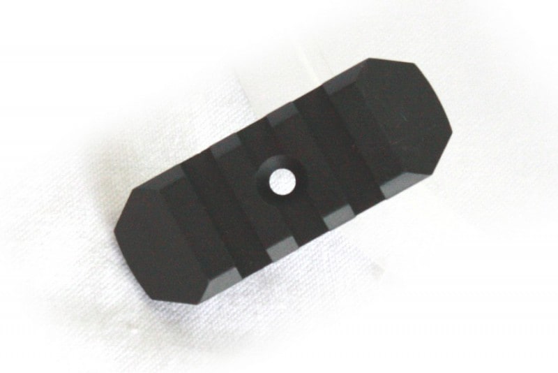 KEYMOD & M-LOK対応 20mmレール BK 3Slot