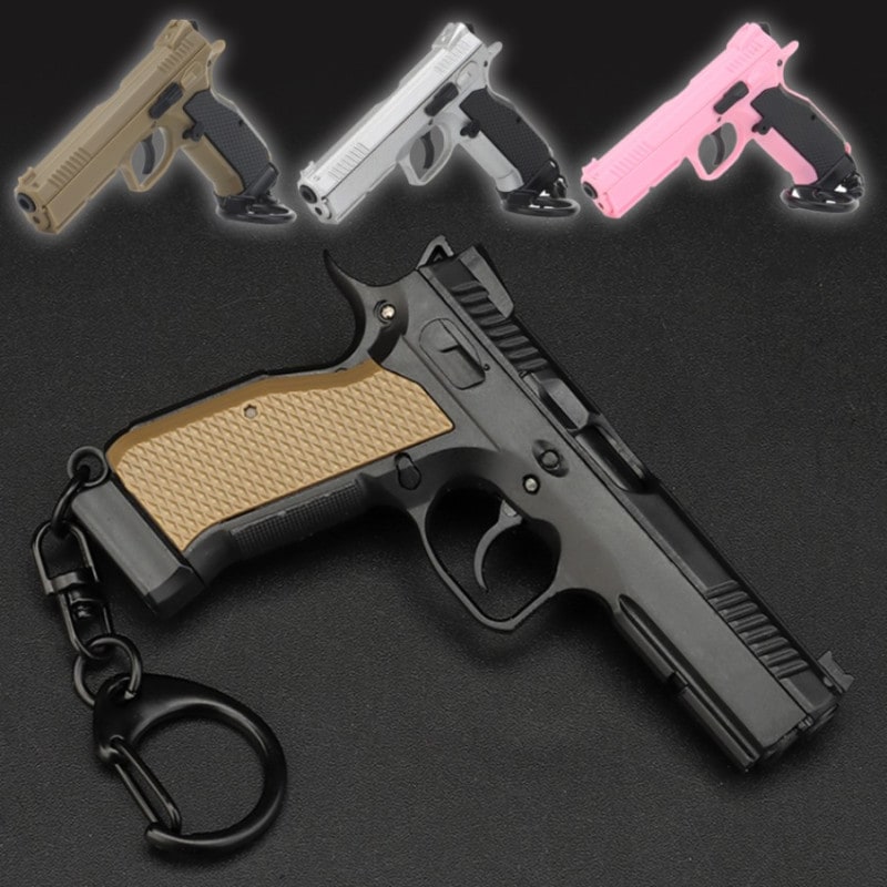 UFC 1/4スケール CZ Shadow 2タイプ キーチェーン（各カラーあり）