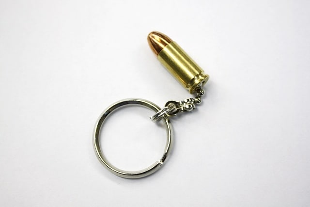 【在庫処分】ホクト ダミーカート 9mm LUGERキーホルダー