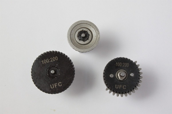 ZC 100:200 ローノイズ ハイトルク ヘリカルギアセット