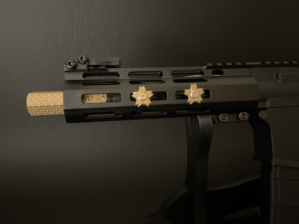 安価 ワタナベ 真鍮戦飾 櫻紋 KeyMod/MLOK ネジ式 2個入 | 外装パーツ,フロント トイガン