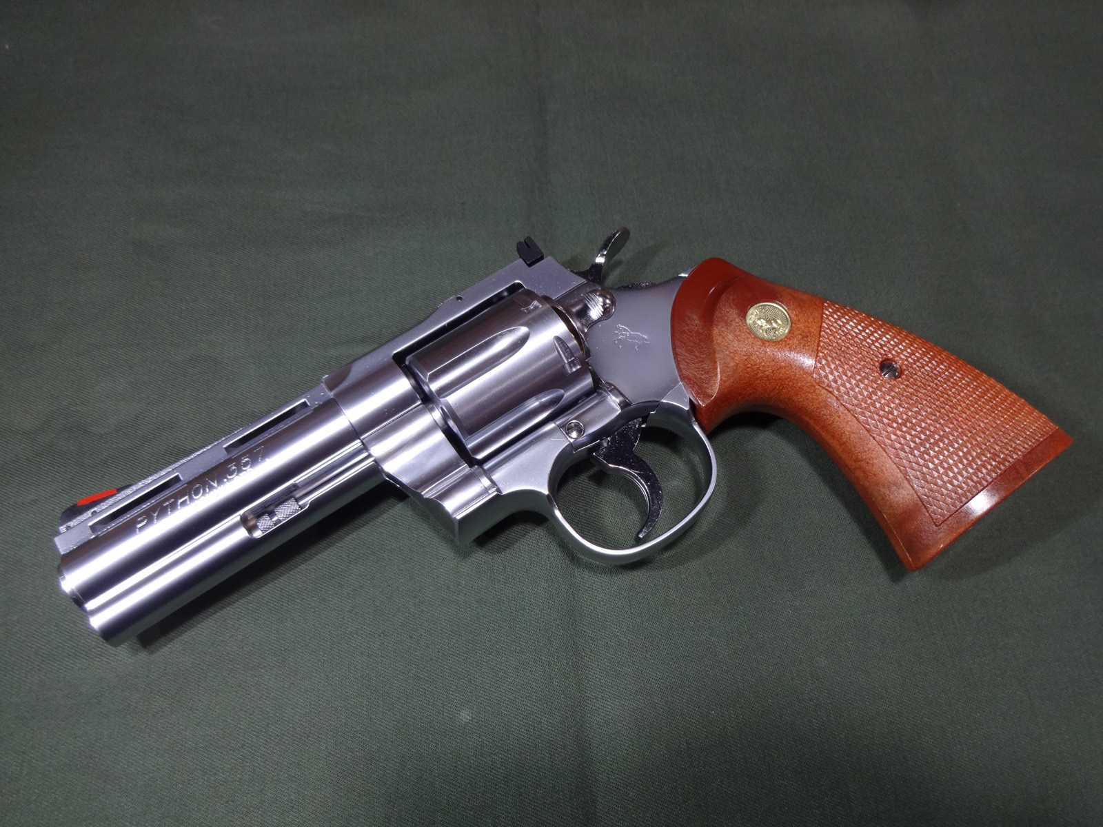タナカ COLT PYTHON .357magnum 4インチ R-model ガスガン ステンレス