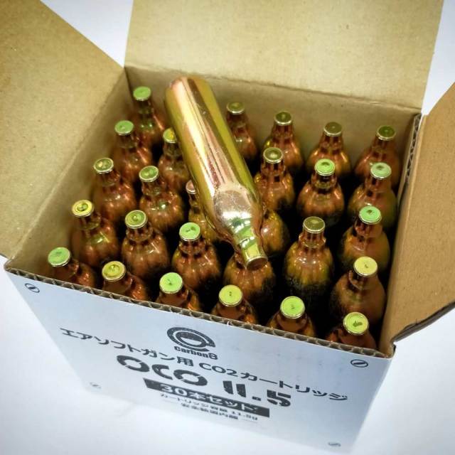 Carbon8 OCO11.5 Co2カードリッジ30本セット CBC01