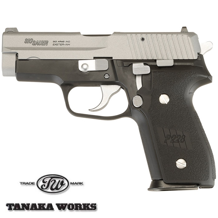 値下げ☆モデルガン 売り切れ【特選中古品】発火モデルガン ワルサーP38