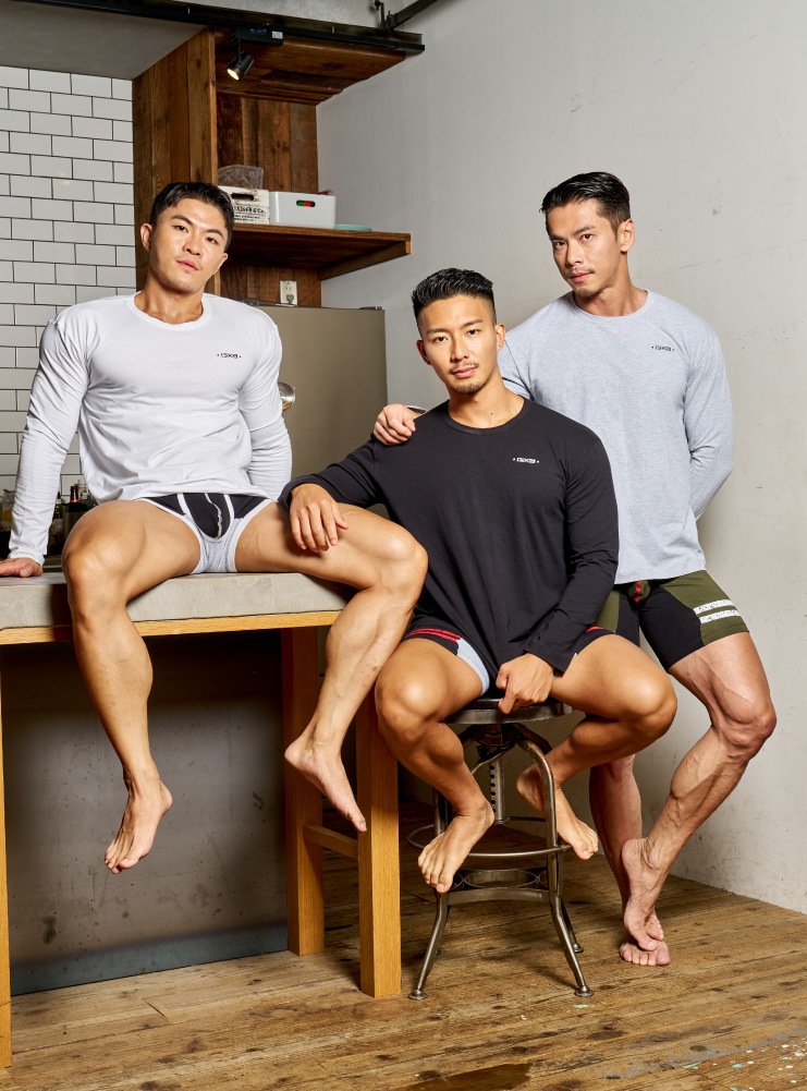 WEAR-TOUGH- ����T�����