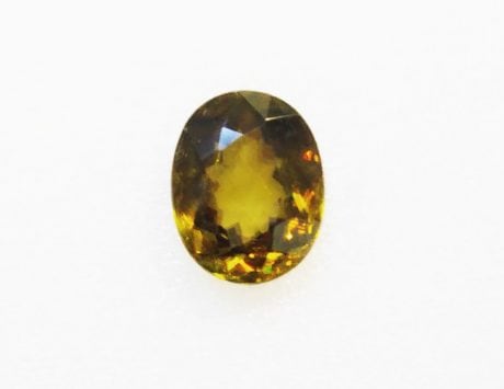 マダガスカル産 スフェーン(非加熱)　2.22ct  No.04595